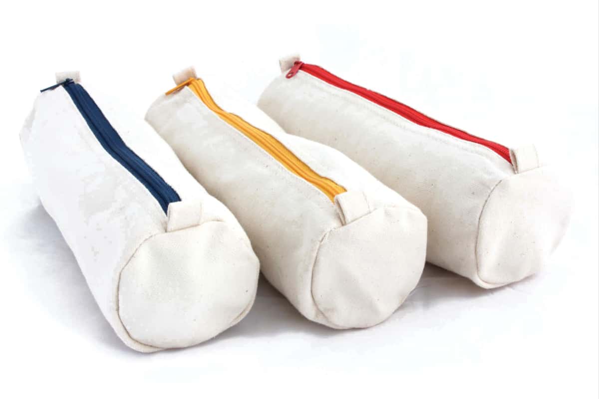 Organic Cotton vs Conventional Cotton: Which is Better for Your Business?